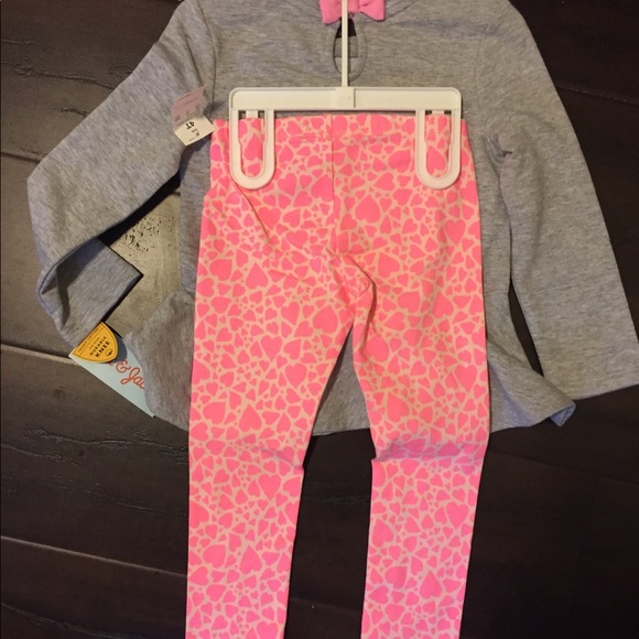 Cat & Jack Long Sleeve Heart Sweater w/ Leggings - Picture 3 of 4